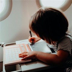 Kidydraw Mini Piratas Kidywolf | Pizarra LCD Aventuras | La Comba