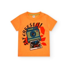 Camiseta naranja estampada cámara polaroid de Tuc Tuc.