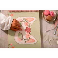 Libro Recorta y Pinta Máscaras Little Dutch en lacombainfantil.com