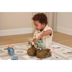 Tractor de Madera con Personaje Little Dutch | Juguete FSC | La Comba