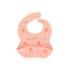 Babero de silicona Tutete de color rosa melocotón con estampado de carrozas de calabaza, ratoncitos costureros y varitas mágicas